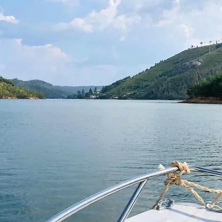 Bed and Breakfast Darte Local Situado No Centro Do Pais 3*