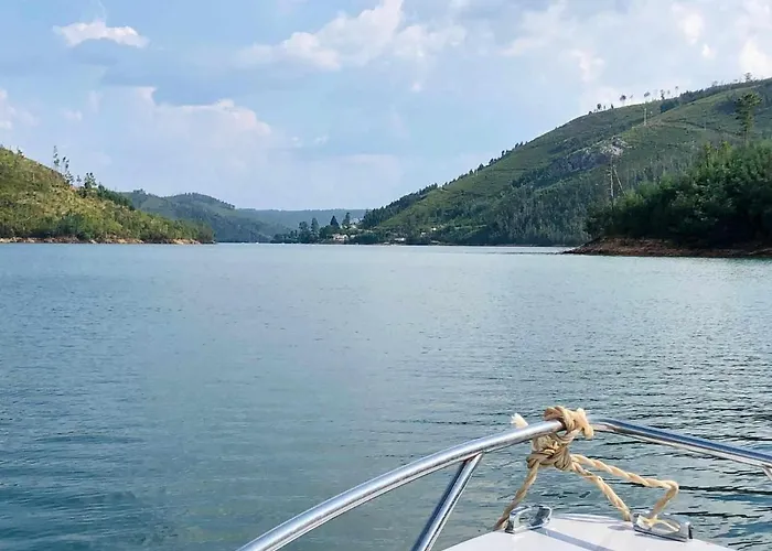 Alojamento de Acomodação e Pequeno-almoço Darte Local Situado No Centro Do Pais 3*