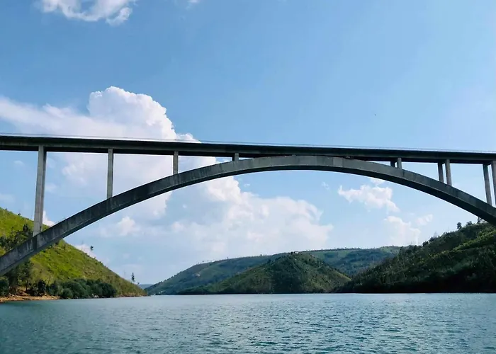 Oda ve Kahvaltı Darte Local Situado No Centro Do Pais Vila de Rei